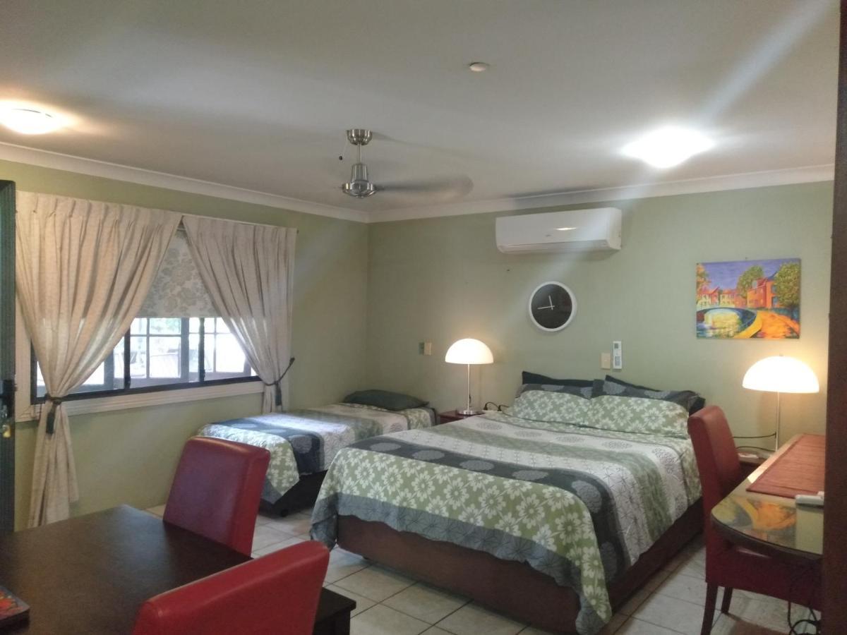 Homestay At Julie'S Cairns Ngoại thất bức ảnh